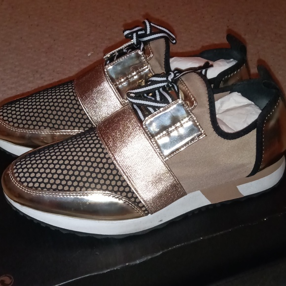 Steve Madden shoes - Picture 1 of 8